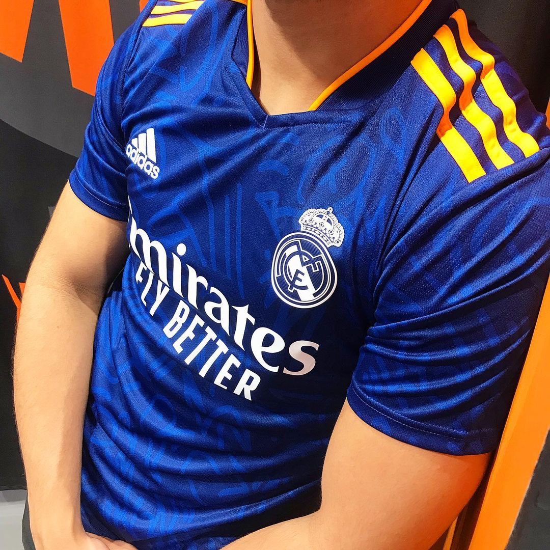 Camiseta naranja Adidas del Real Madrid 2013/14