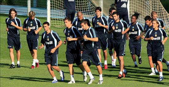 real madrid 2011 team picture. Real Madrid Official Thread