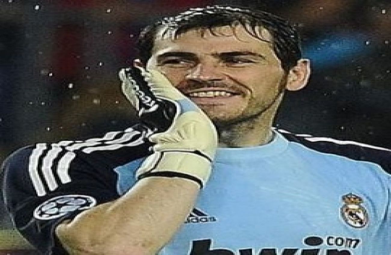  Iker Casillas - Página 2 Casillas,%20cara,%20arbitro_64_ampliada
