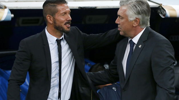 Ancelotti y Simeone se saludan en el encuentro de ida