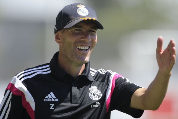Zidane da órdenes ante el Trival Valderas