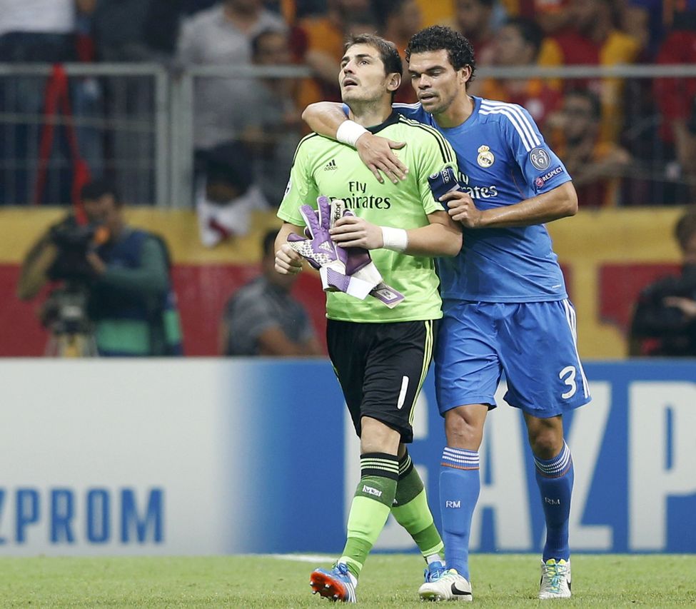 Pepe y Casillas partido Champions