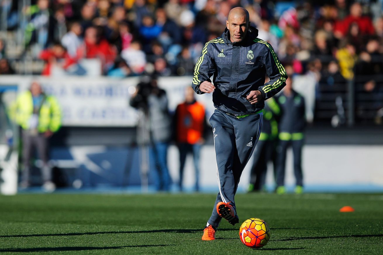Zidane en un entrenamiento del Real Madrid
