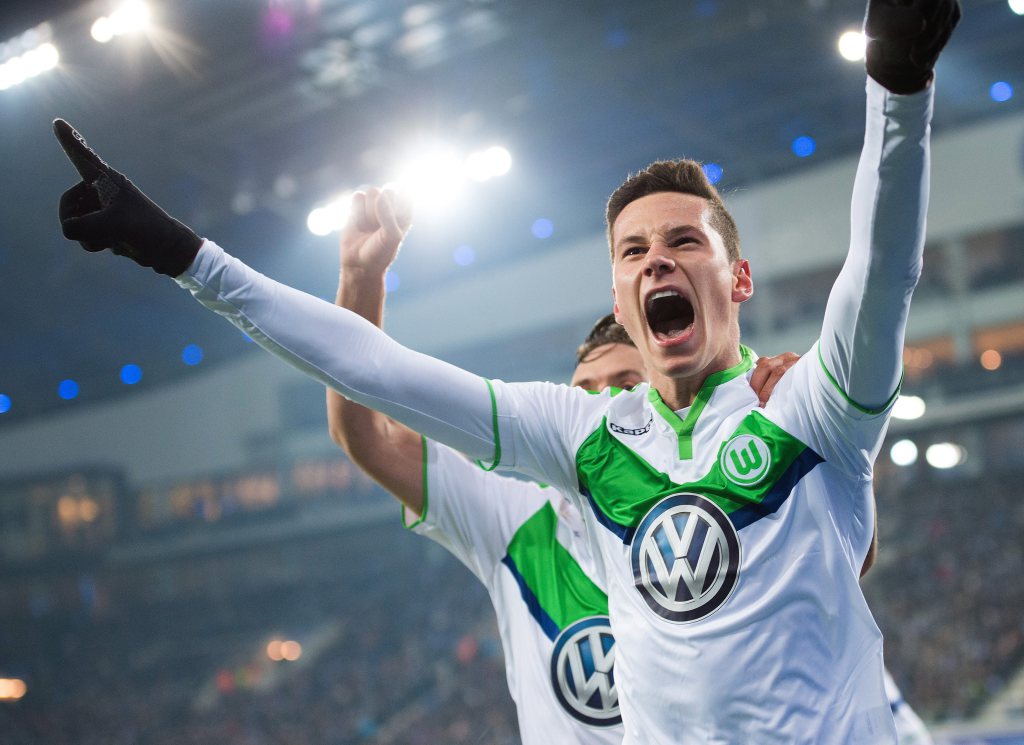 Draxler celebrando un tanto con el Wolfsburgo