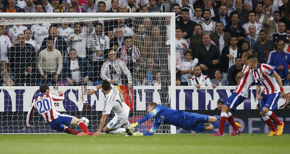 El gol de Chicharito al Atlético de Madrid
