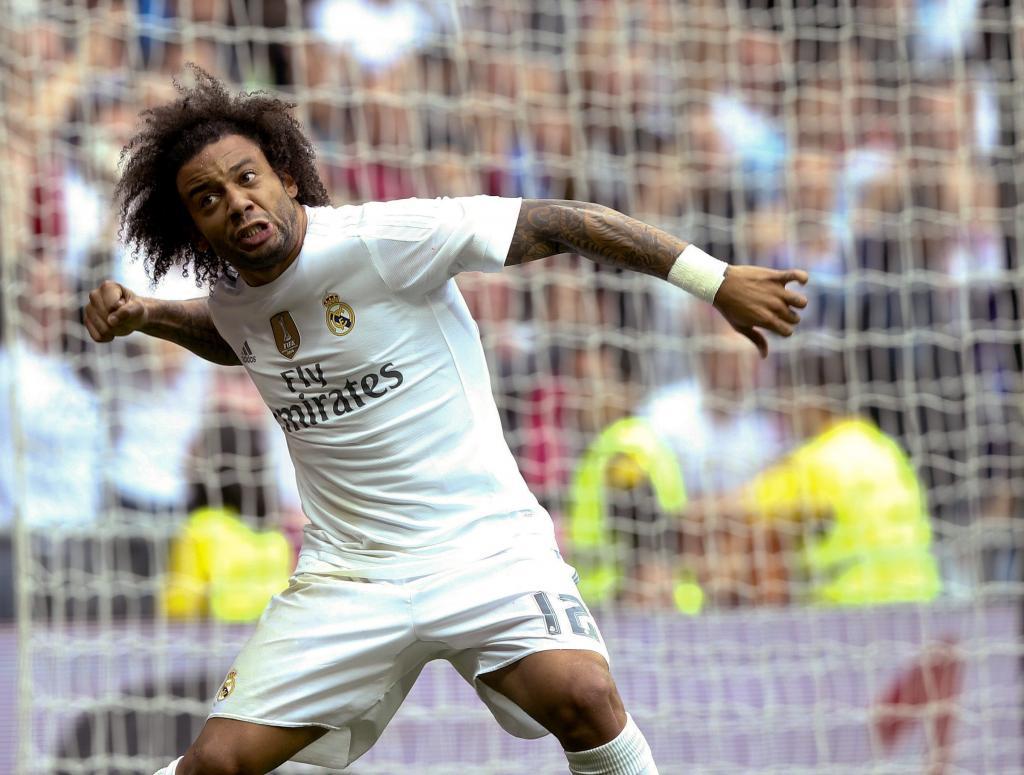Marcelo celebrando un gol
