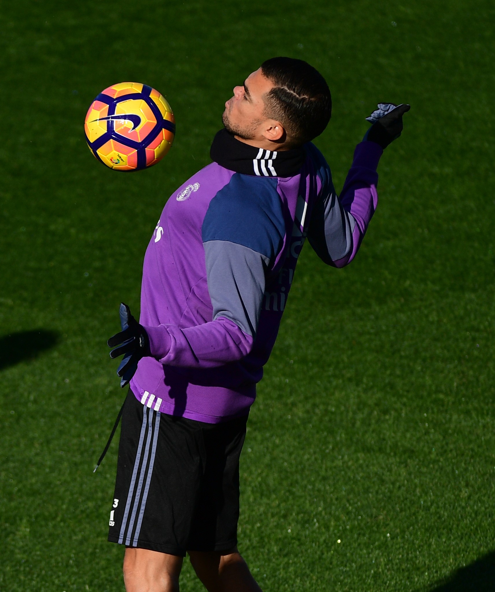 Pepe en un entrenamiento con el Madrid