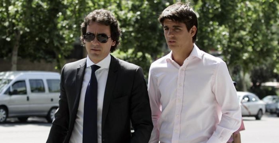 El agente Juanma López con Álvaro Morata