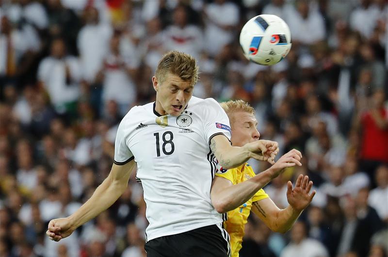 Kroos fue el mejor jugador del Alemania-Ucrania