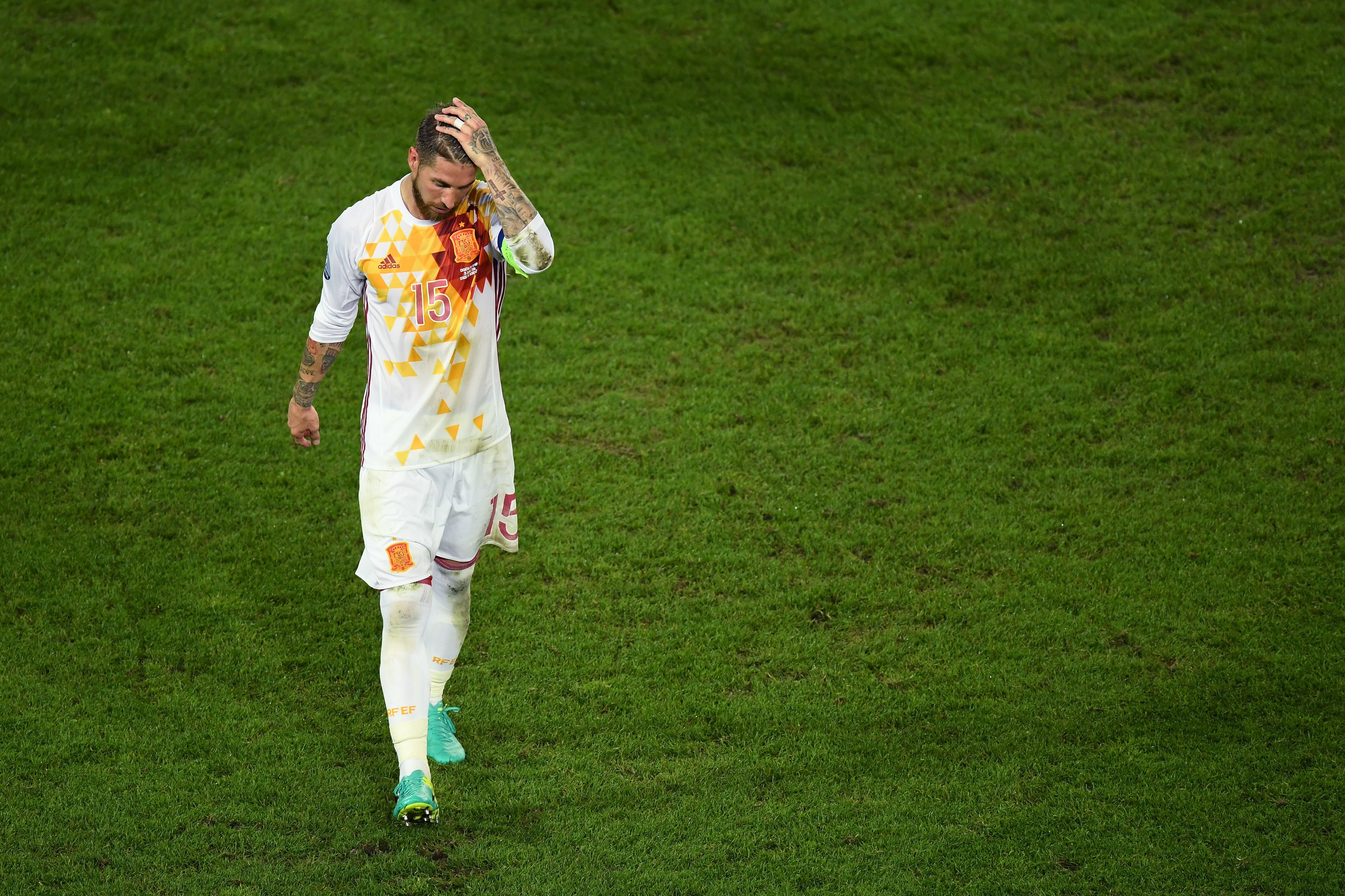 Sergio Ramos se lamenta de la derrota ante Croacia