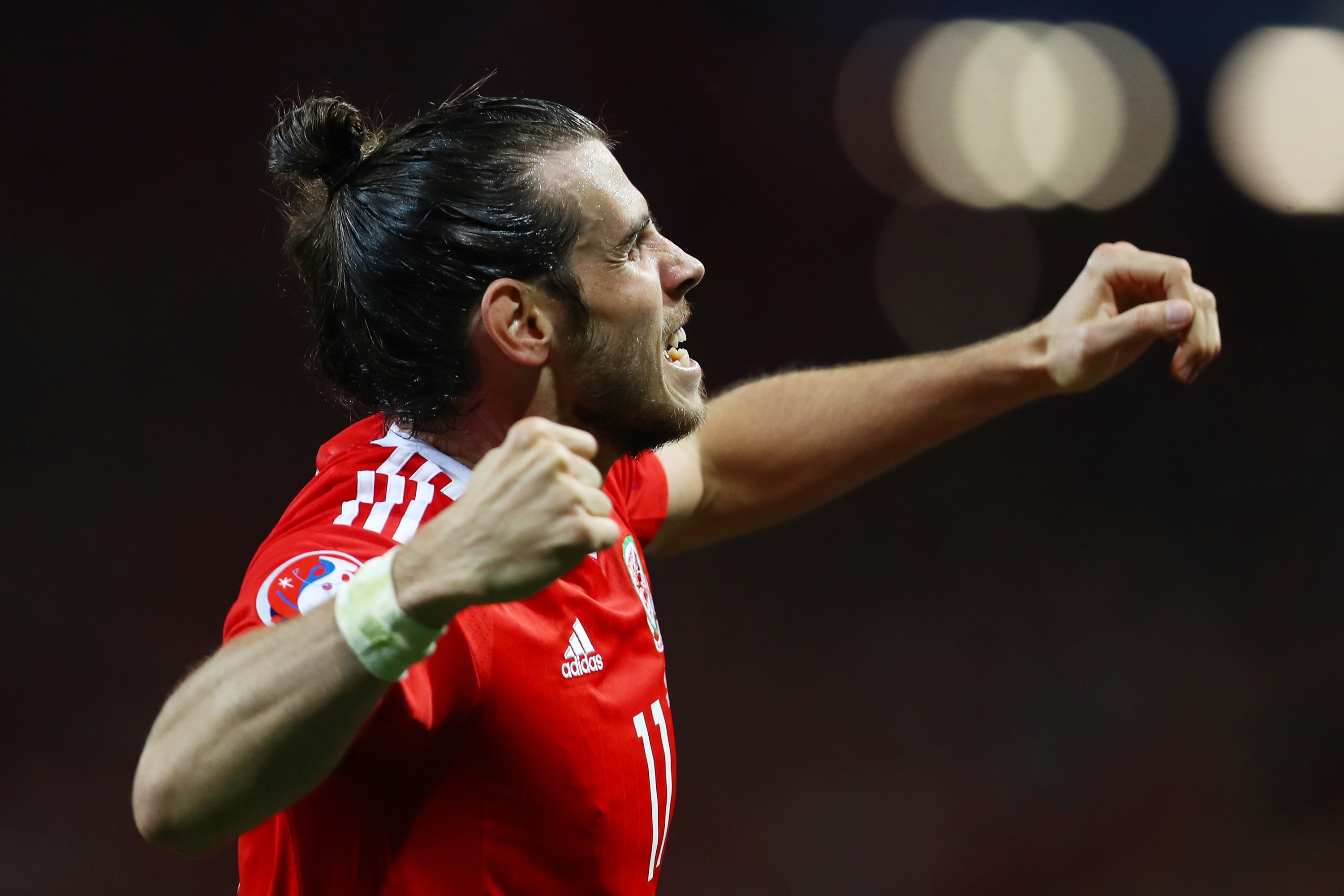 Bale celebra su gol contra Rusia