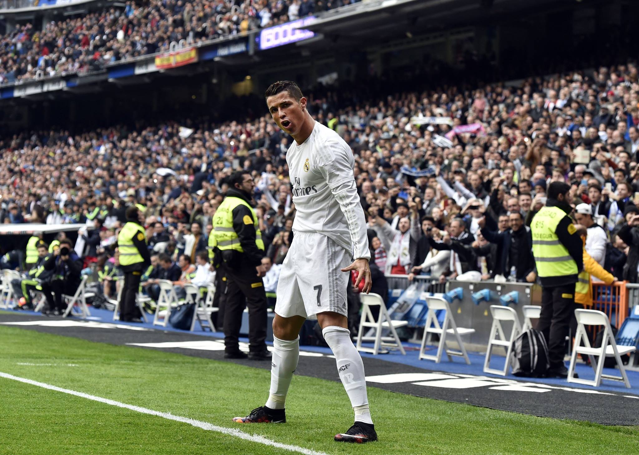 Cristiano celebra gol Santiago Bernabéu