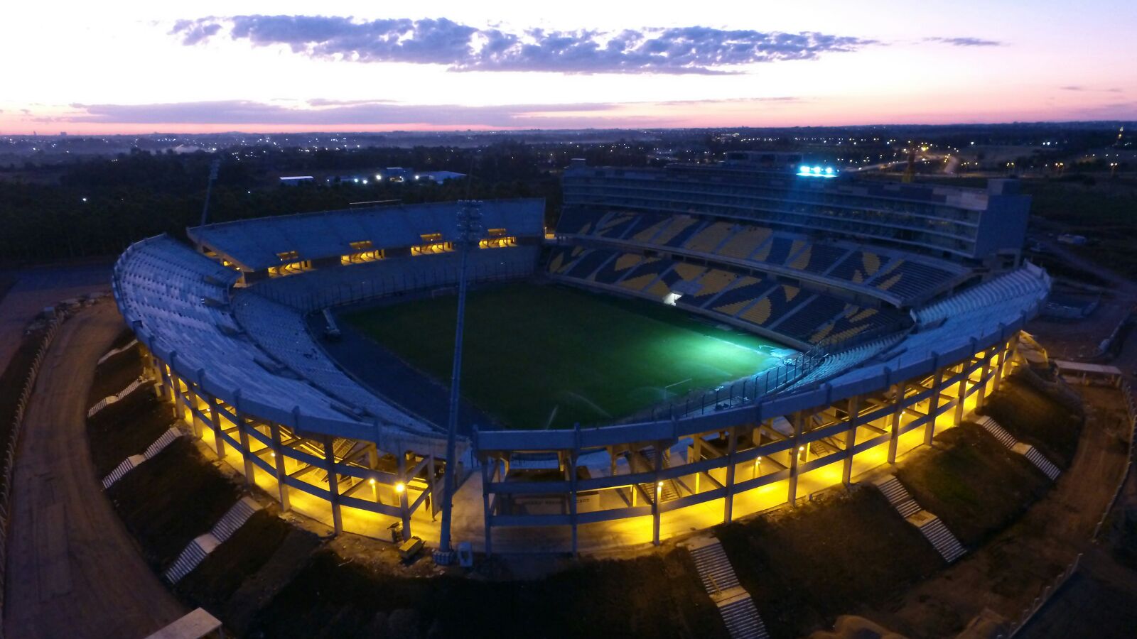 Estadio Campeón del Siglo, Peñarol