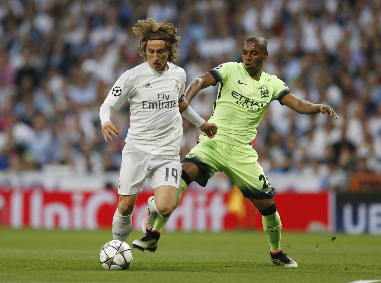 Modric contra el City en el Bernabéu
