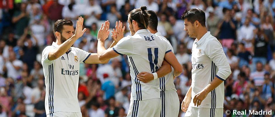 Bale celebra uno de los goles del equipo al Osasuna