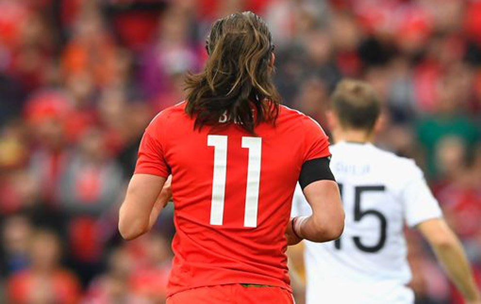Bale se soltó el pelo en su partido ante Gales