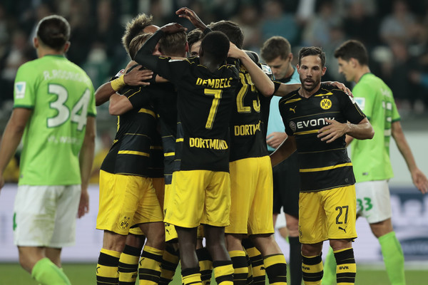 El Dortmund goleó a domicilio al Wolfsburgo