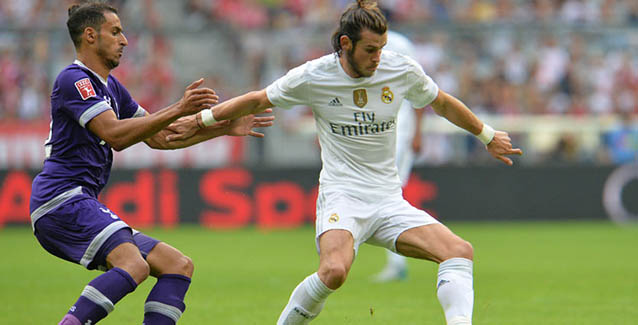 Gareth Bale en una acción del partido ante el Tottenham
