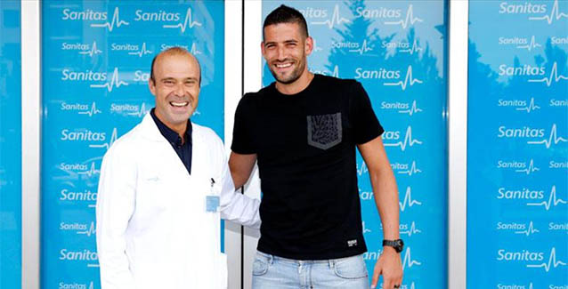 Kiko Casilla pasó el reconocimiento médico en Madrid