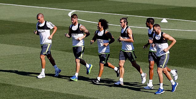 El Real Madrid realizó este viernes el primer entrenamiento de la temporada