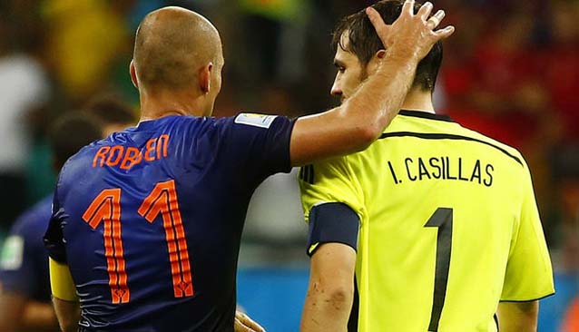 Robben y Casillas