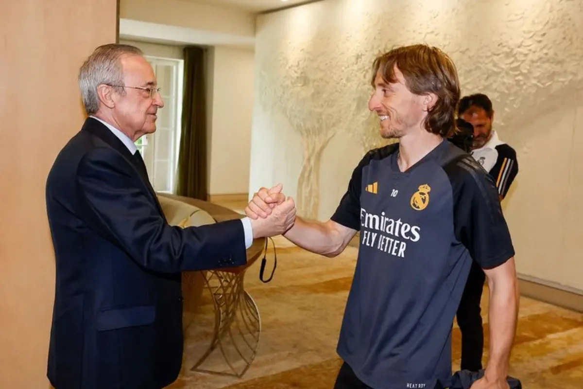Florentino Pérez y Luka Modric.