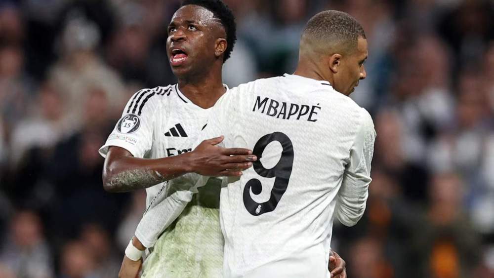 Vinicius Junior y Kylian Mbappé, durante un partido de esta temporada con el Real Madrid. Vinicius Junior y Kylian Mbappé, durante un partido de esta temporada con el Real Madrid.