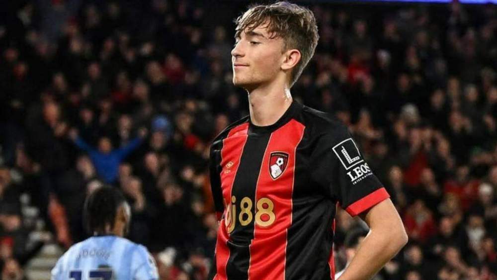 Dean Huijsen durante un partido con el Bournemouth Dean Huijsen durante un partido con el Bournemouth