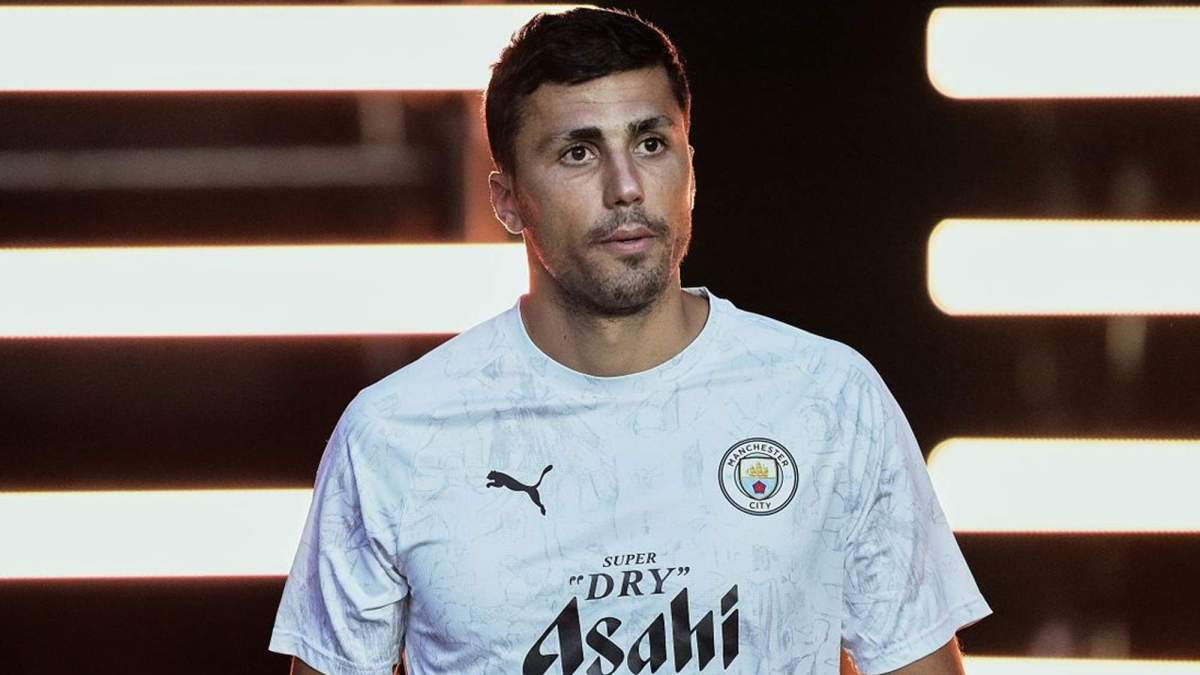 Rodri jugando con el City Rodri jugando con el City