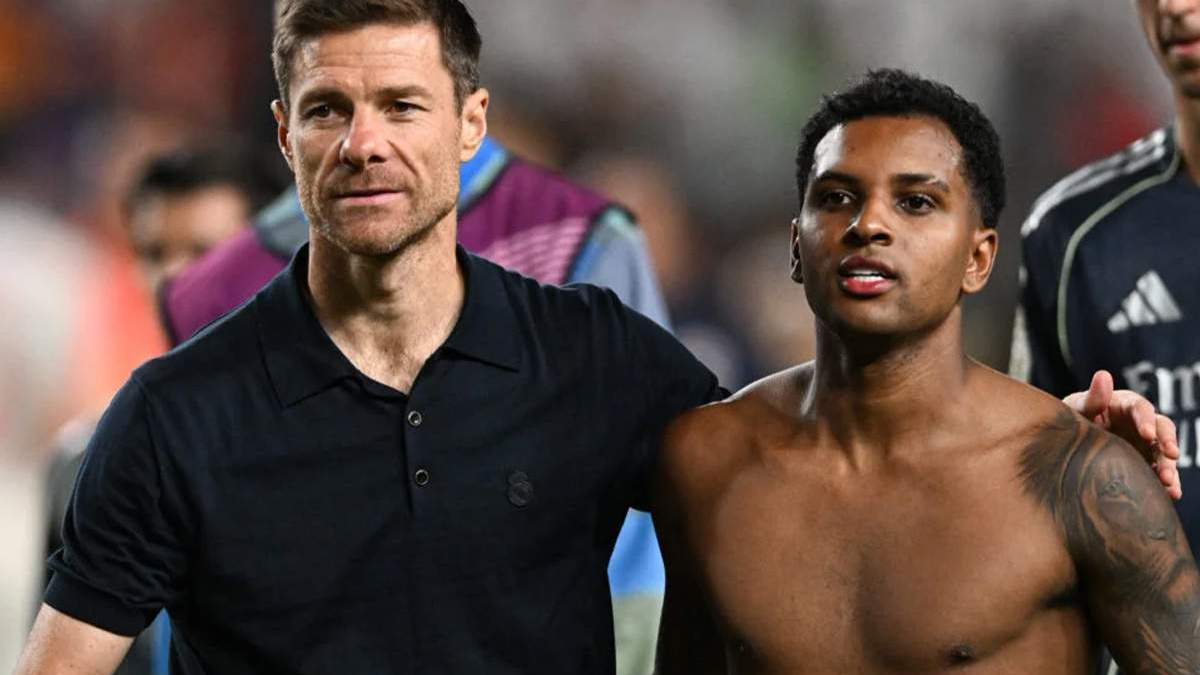 Xabi Alonso y Rodrygo Goes Xabi Alonso y Rodrygo Goes