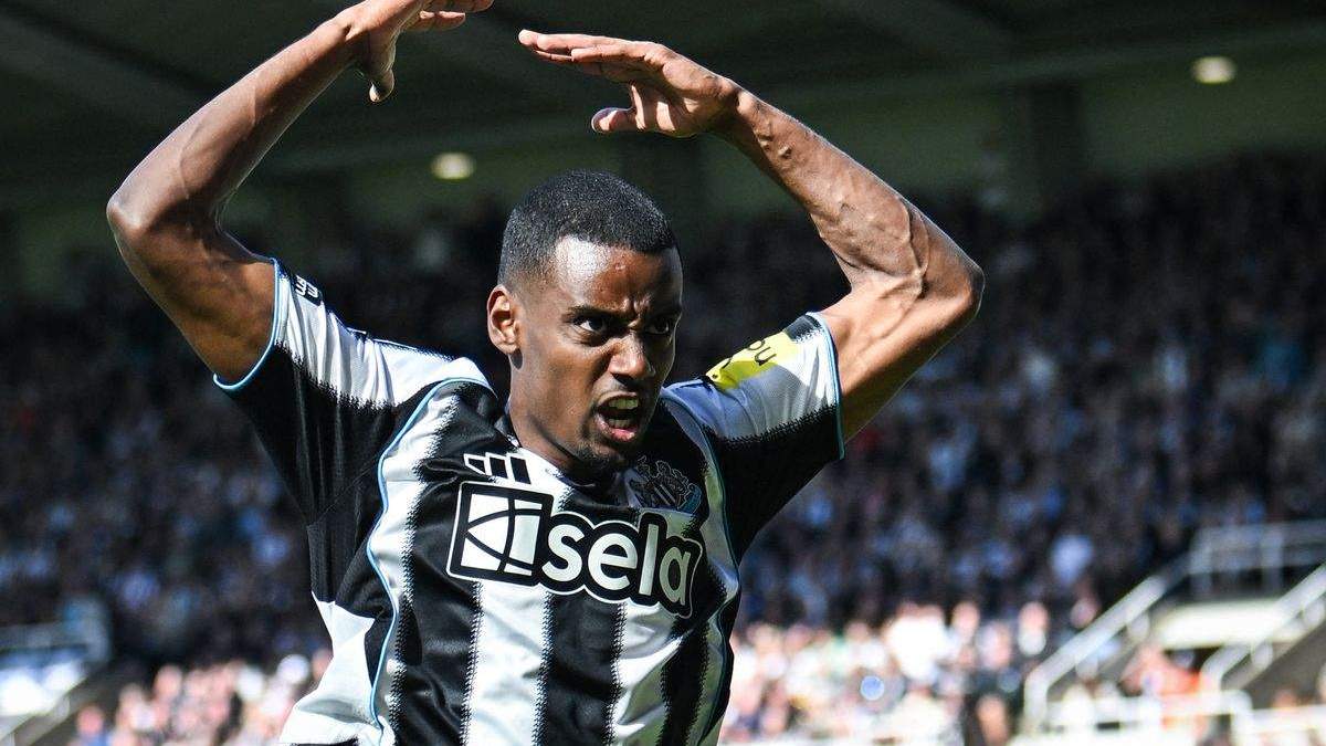 Alexander Isak celebrando un gol con el Newcastle Alexander Isak celebrando un gol con el Newcastle