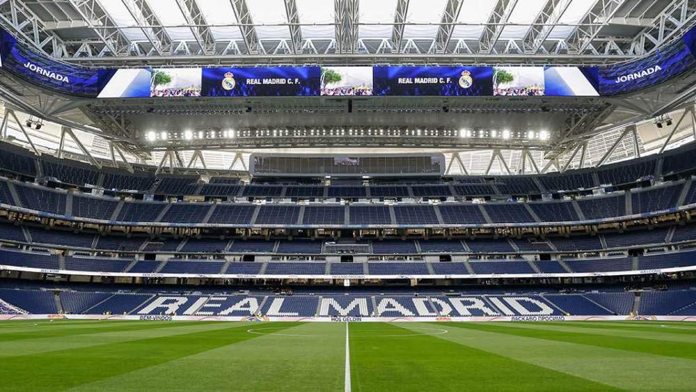El estadio Santiago Bernabéu vacío. El estadio Santiago Bernabéu vacío.