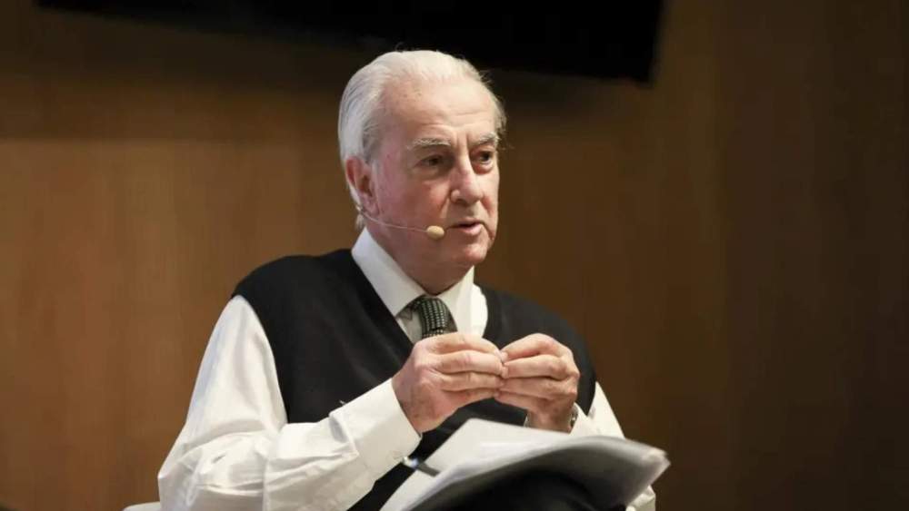 Juan Mitjans, hijo de Juan Pablo Mitjans, se ha posicionado en contra del nuevo Camp Nou. Juan Mitjans, hijo de Juan Pablo Mitjans, se ha posicionado en contra del nuevo Camp Nou.