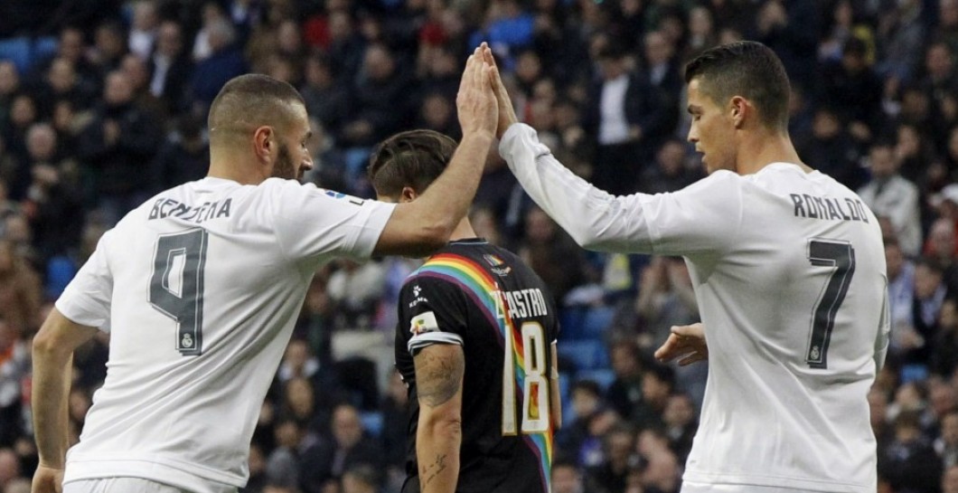 Benzema y Cristiano celebran un gol al Rayo Vallecano