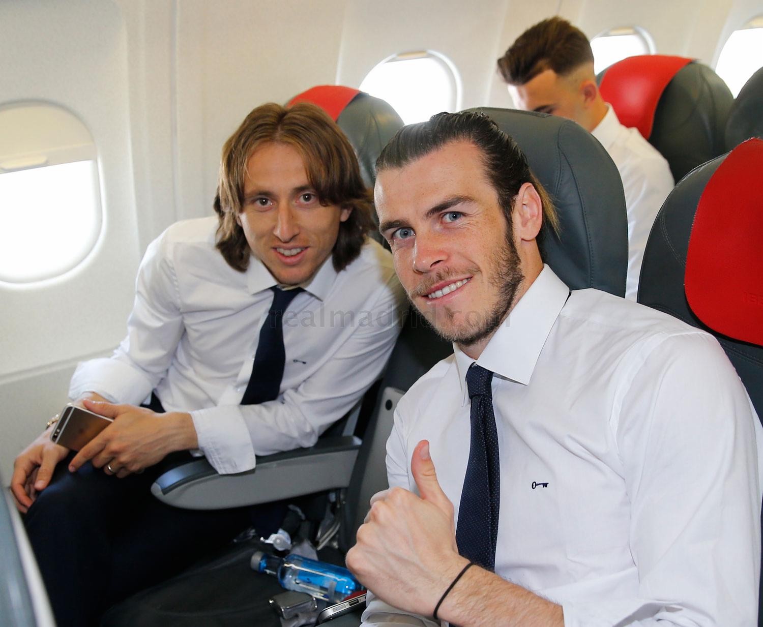 Bale, Modric, avion, Manchester