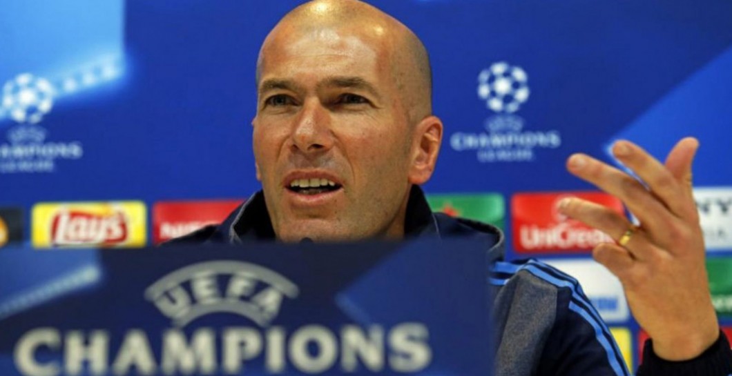 Zidane en una rueda de prensa