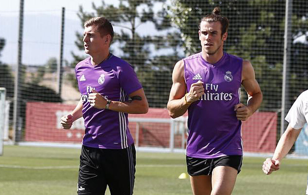 Bale y Kroos corren durante esta pretemporada