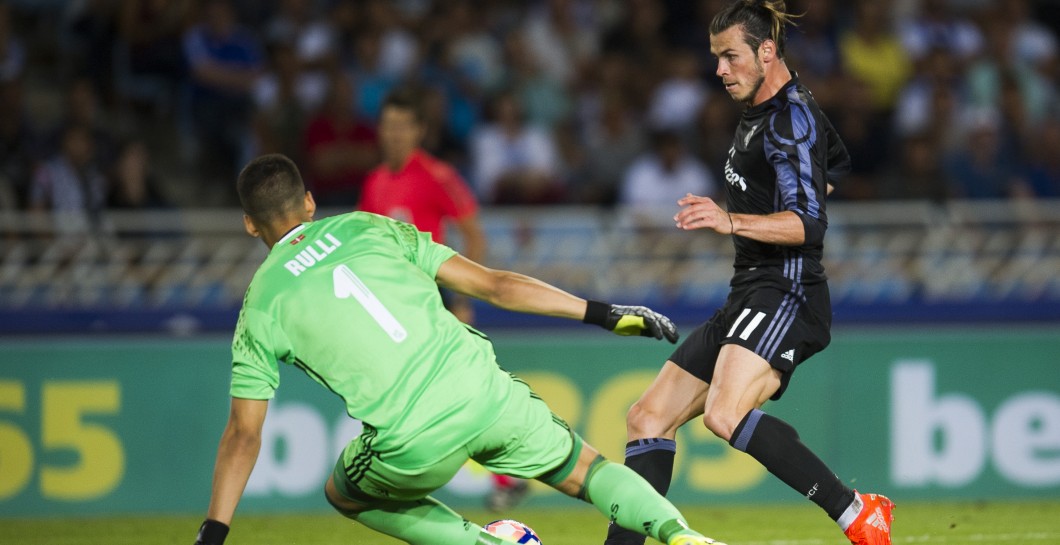 Bale intenta batir a Rulli