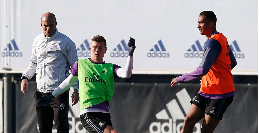 Kroos en el entrenamiento de este jueves con el Real Madrid