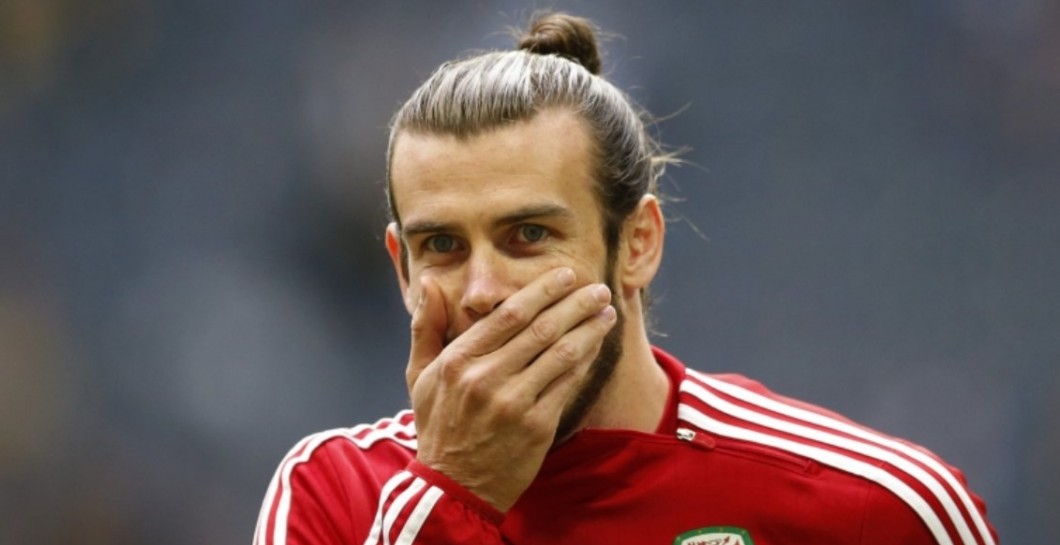 Bale en un entrenamiento con Gales
