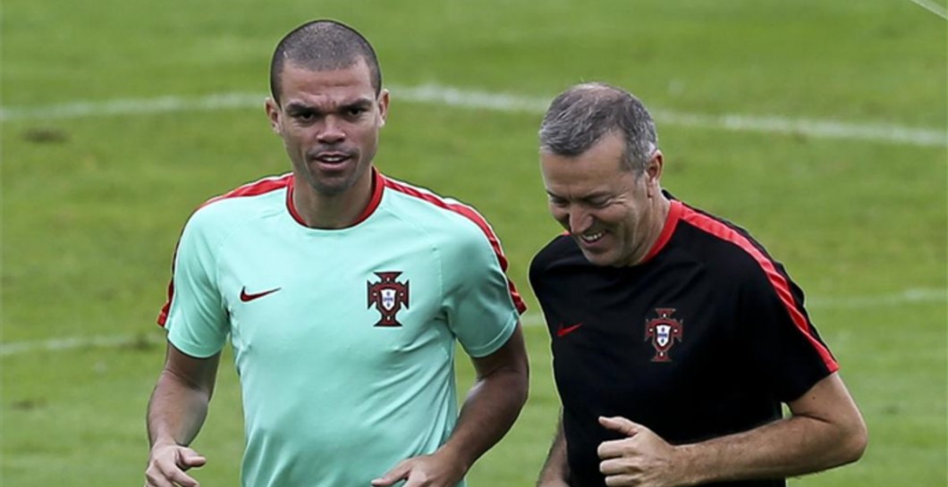 Pepe en un entrenamiento de la selección portuguesa