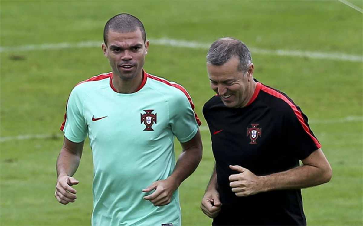 Pepe en un entrenamiento de la selección portuguesa