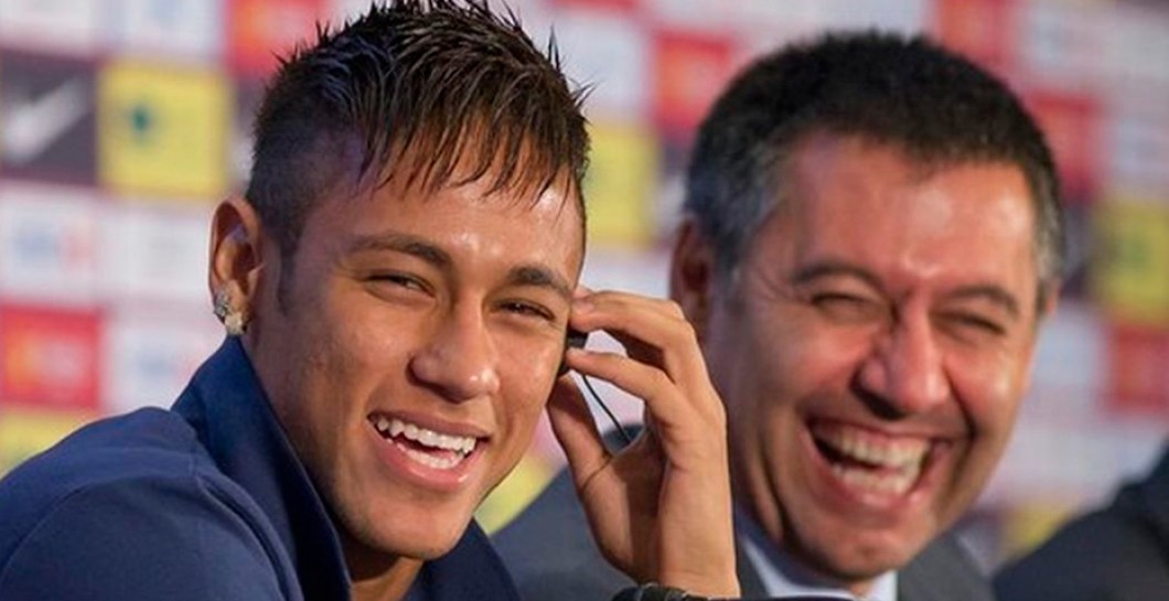 Neymar y Bartomeu en rueda de prensa