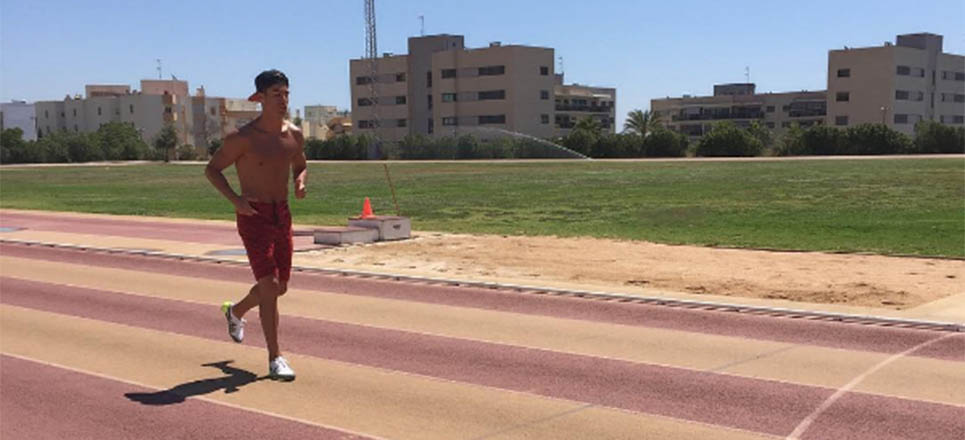 Cristiano se entrena en las pistas de atletismo de Ibiza