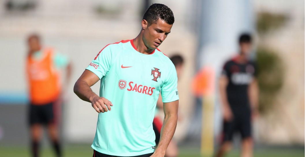 Cristiano Ronaldo en un entrenamiento con Portugal