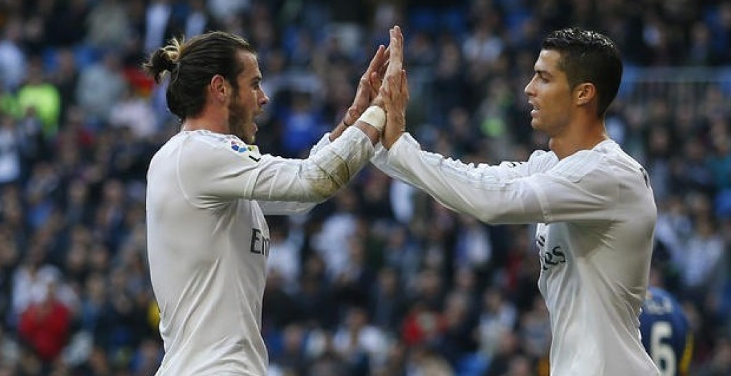 Cristiano y Bale celebran un gol 2016
