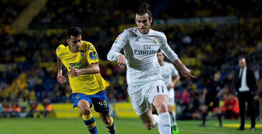 Gareth Bale corre en el partido ante Las Palmas