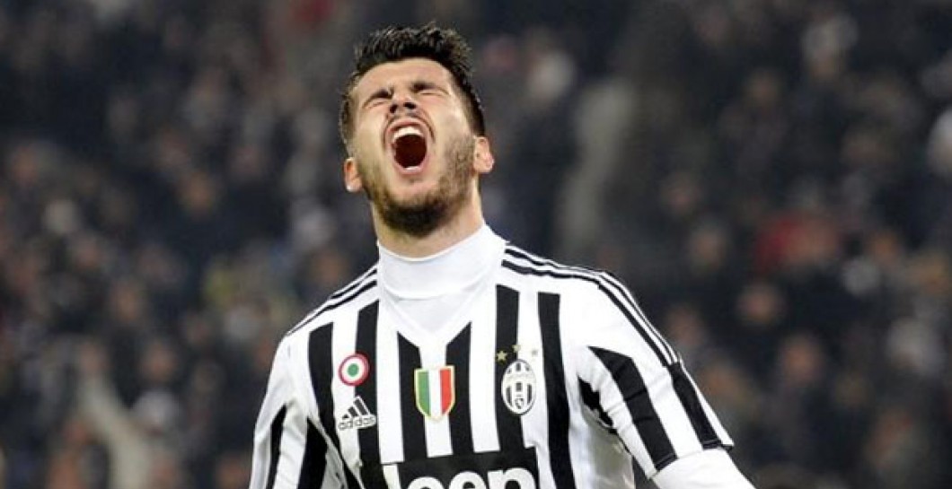 Morata grita en un partido con la Juventus