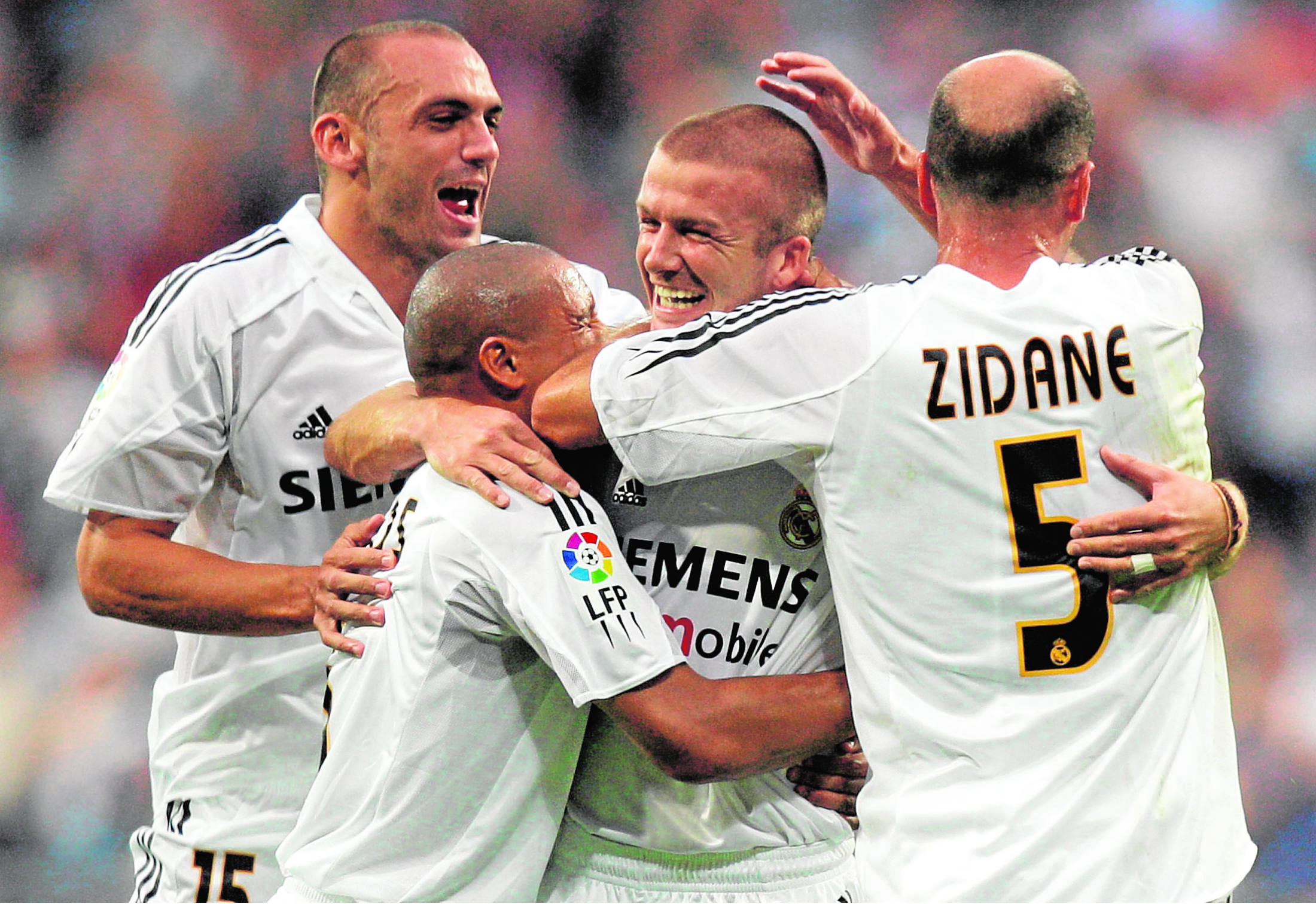 Raúl Bravo, Zidane, Beckham, Roberto Carlos