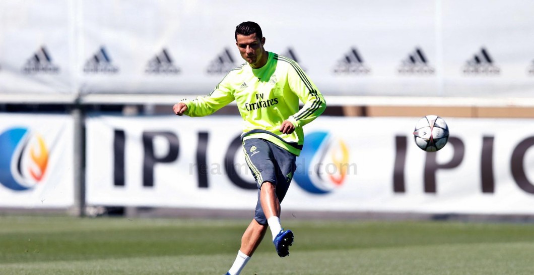 Cristiano Ronaldo completó el entrenamiento con total normalidad